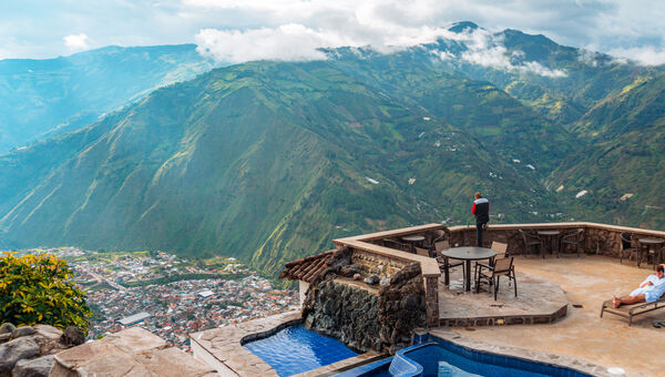 Luna Volcán, Adventure SPA