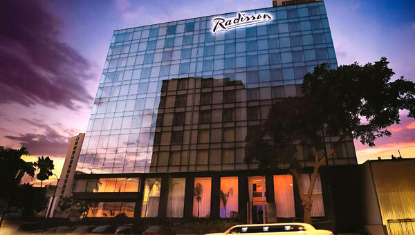 Radisson Hotel Decapolis Miraflores
