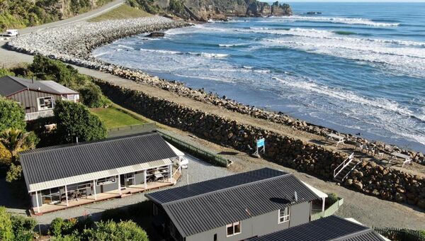 Punakaiki Beachfront Motels