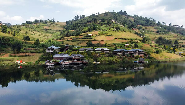Lake Bunyonyi Rock Resort