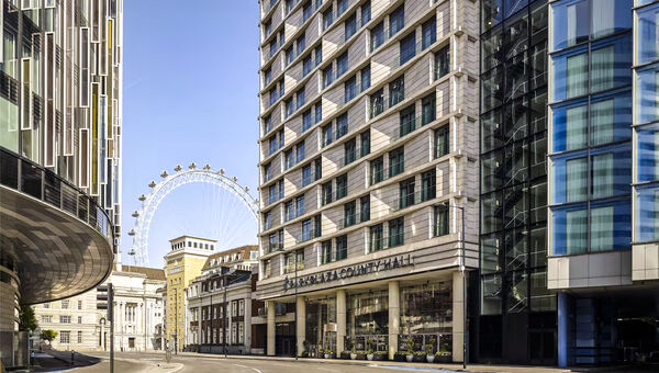 Park Plaza County Hall London